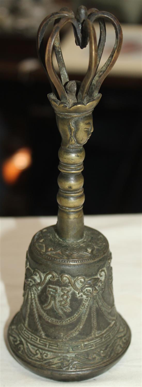 A Tibetan Vajra bell, 17th century, 21cm